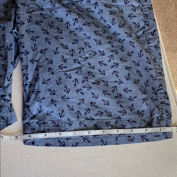 Men’s J. Crew Anchor Print Short - Picture 5 of 6